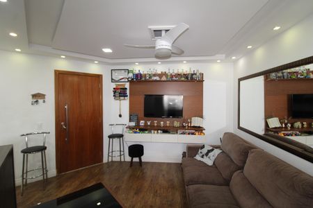 Apartamento à venda com 47m², 2 quartos e 1 vagaSala