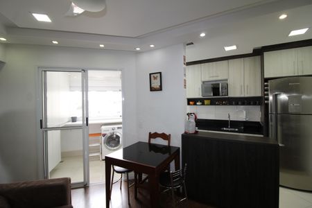 Sala de apartamento à venda com 2 quartos, 47m² em Vila Bela Vista (zona Norte), São Paulo