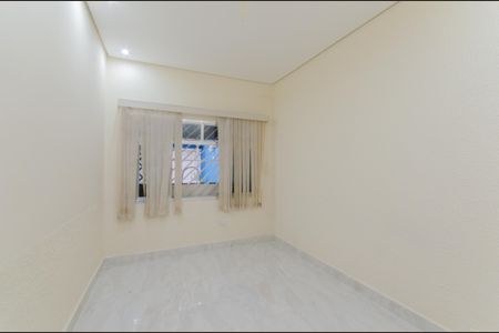 Casa à venda com 220m², 4 quartos e 2 vagasQuarto 1