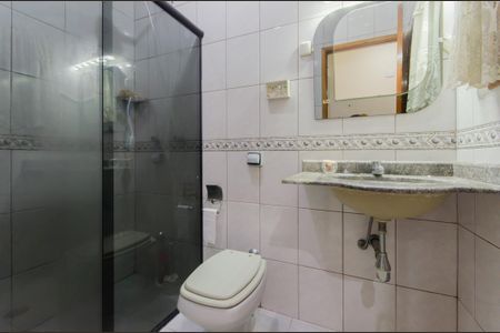 Casa à venda com 220m², 4 quartos e 2 vagasBanheiro Social