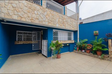 Casa à venda com 220m², 4 quartos e 2 vagasGaragem