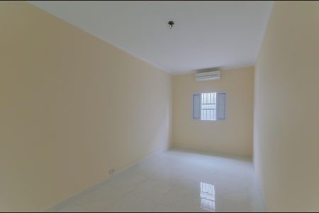 Casa à venda com 220m², 4 quartos e 2 vagasQuarto 2