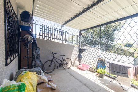 Casa para alugar com 136m², 2 quartos e 1 vagaÁrea de Serviço