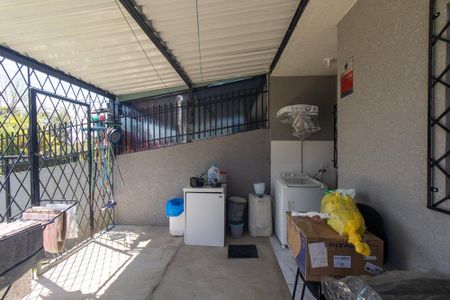 Casa para alugar com 136m², 2 quartos e 1 vagaÁrea de Serviço