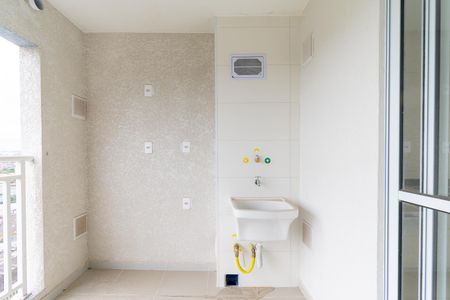 Apartamento à venda com 43m², 2 quartos e 1 vaga Apartamento à venda com 43m², 2 quartos e 1 vagaÁrea de Serviço e Varanda