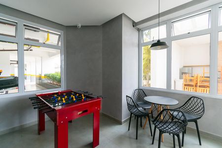 Apartamento à venda com 43m², 2 quartos e 1 vaga Apartamento à venda com 43m², 2 quartos e 1 vagaÁrea comum - Sala de jogos/ Lavanderia