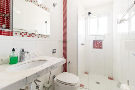 Casa de condomínio para alugar com 120m², 3 quartos e sem vaga Casa de condomínio para alugar com 120m², 3 quartos e sem vagaBanheiro Social