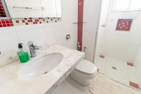 Casa de condomínio para alugar com 120m², 3 quartos e sem vaga Casa de condomínio para alugar com 120m², 3 quartos e sem vagaBanheiro Social