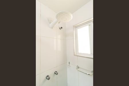 Casa de condomínio para alugar com 120m², 3 quartos e sem vaga Casa de condomínio para alugar com 120m², 3 quartos e sem vagaBanheiro da Suíte