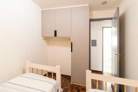 Casa de condomínio para alugar com 120m², 3 quartos e sem vaga Casa de condomínio para alugar com 120m², 3 quartos e sem vagaQuarto 1