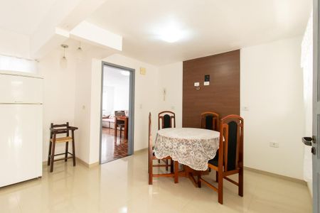 Casa de condomínio para alugar com 120m², 3 quartos e sem vaga Casa de condomínio para alugar com 120m², 3 quartos e sem vagaCozinha