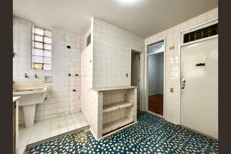 Apartamento à venda com 164m², 3 quartos e 1 vagaÁrea de serviço