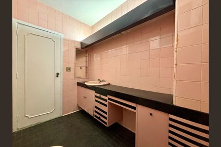 Apartamento à venda com 164m², 3 quartos e 1 vagaBanheiro social 1