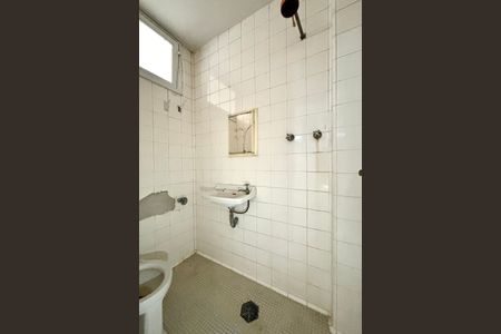 Apartamento à venda com 164m², 3 quartos e 1 vagaÁrea de serviço - banheiro