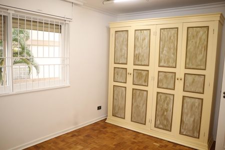 Apartamento para alugar com 348m², 2 quartos e 2 vagasQuarto