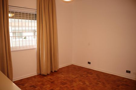 Apartamento para alugar com 348m², 2 quartos e 2 vagasQuarto