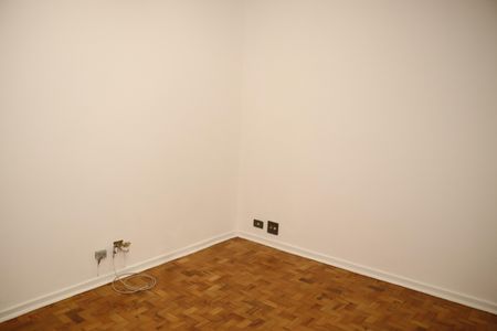 Apartamento para alugar com 348m², 2 quartos e 2 vagasQuarto