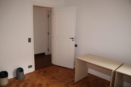 Apartamento para alugar com 348m², 2 quartos e 2 vagasQuarto 2