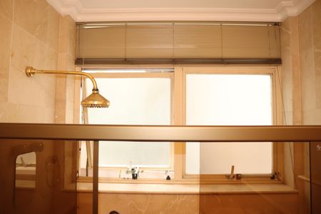 Apartamento para alugar com 348m², 2 quartos e 2 vagasBanheiro Social