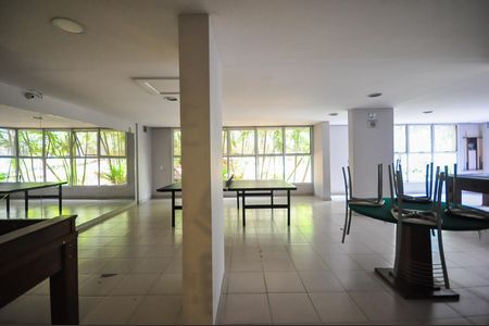 Apartamento para alugar com 60m², 2 quartos e 1 vagaÁrea comum