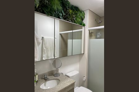 Studio para alugar com 42m², 1 quarto e 1 vaga Studio para alugar com 42m², 1 quarto e 1 vagaBanheiro