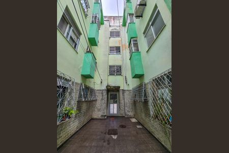 Apartamento à venda com 50m², 2 quartos e sem vaga Apartamento à venda com 50m², 2 quartos e sem vagaFachada