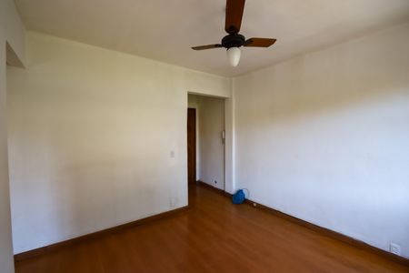Sala de apartamento à venda com 2 quartos, 50m² em Pilares, Rio de Janeiro