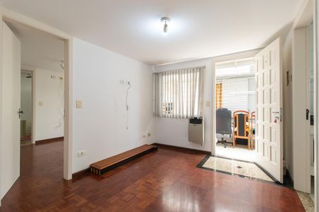 Sala de casa de condomínio para alugar com 2 quartos, 60m² em São Braz, Curitiba