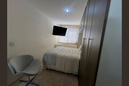 Quarto 2 de apartamento para alugar com 2 quartos, 56m² em Samanbaia Sul, Brasília