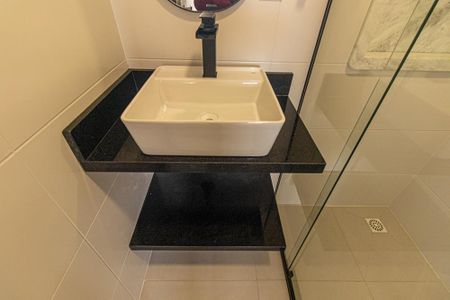 Apartamento para alugar com 102m², 3 quartos e 2 vagasBanheiro Social