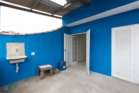 Casa para alugar com 75m², 2 quartos e sem vagaÁrea de Serviço