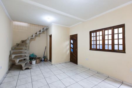 Sala de casa para alugar com 2 quartos, 75m² em Vila Chuca, São Paulo