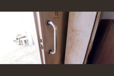 Casa à venda com 114m², 2 quartos e 2 vagas Casa à venda com 114m², 2 quartos e 2 vagasQuarto de Serviço