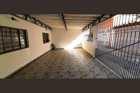 Casa à venda com 114m², 2 quartos e 2 vagas Casa à venda com 114m², 2 quartos e 2 vagasGaragem