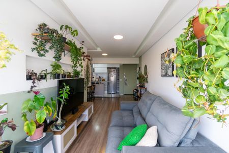 Sala de apartamento à venda com 3 quartos, 75m² em Vila Campestre, São Paulo