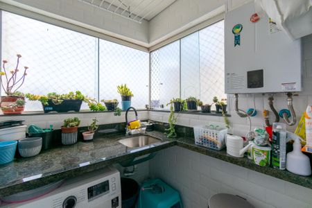 Apartamento à venda com 75m², 3 quartos e 1 vagaÁrea de Serviço