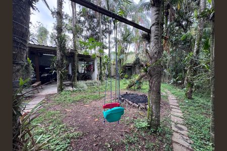 Casa à venda com 320m², 4 quartos e 2 vagasÁrea externa