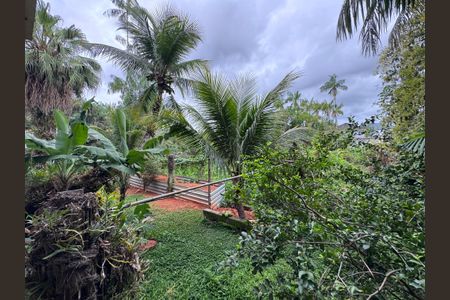 Casa à venda com 320m², 4 quartos e 2 vagasÁrea externa