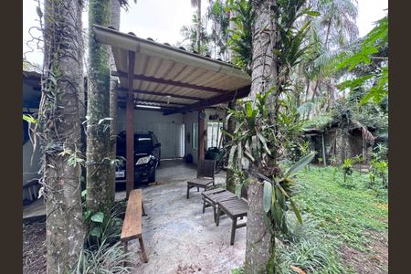 Casa à venda com 320m², 4 quartos e 2 vagasÁrea externa - Garagem