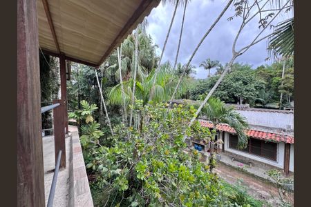 Casa à venda com 320m², 4 quartos e 2 vagasÁrea Comum - Salão - Vista