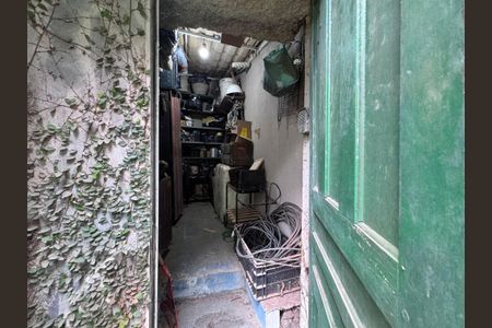 Casa à venda com 320m², 4 quartos e 2 vagasÁrea externa