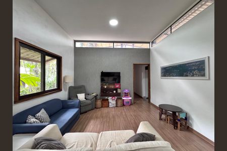 Sala de casa para alugar com 4 quartos, 320m² em Vargem Grande, Rio de Janeiro