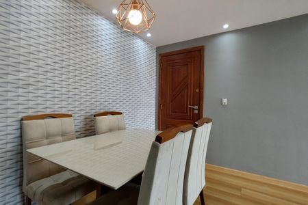 Apartamento para alugar com 60m², 2 quartos e 1 vagaSala