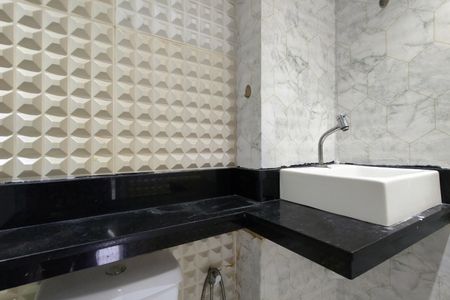 Apartamento para alugar com 60m², 2 quartos e 1 vagaBanheiro Social