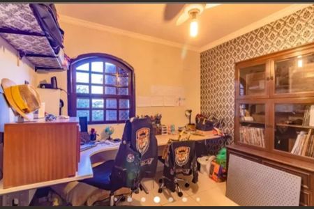 Casa à venda com 180m², 3 quartos e 2 vagasFoto 08