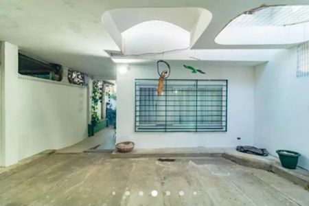 Casa à venda com 180m², 3 quartos e 2 vagasFoto 02