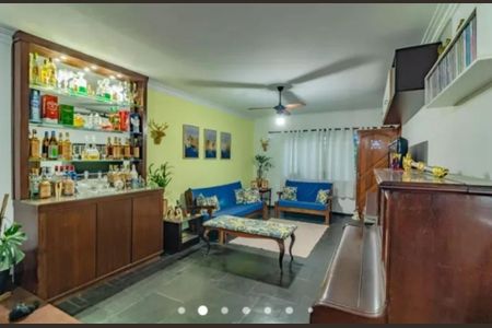 Casa à venda com 180m², 3 quartos e 2 vagasFoto 03