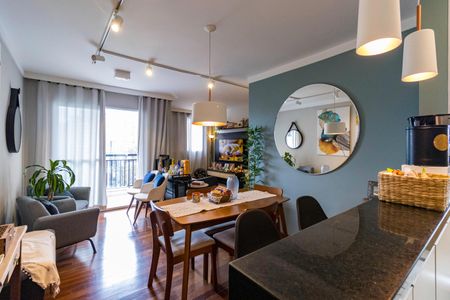 Sala de apartamento à venda com 2 quartos, 68m² em Jardim Monte Kemel, São Paulo