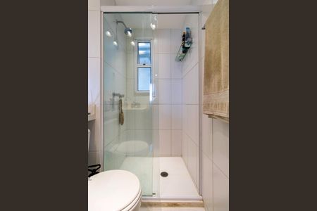 Apartamento à venda com 68m², 2 quartos e 2 vagasBanheiro