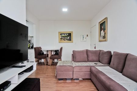 Sala de apartamento à venda com 2 quartos, 50m² em Parque Peruche, São Paulo
